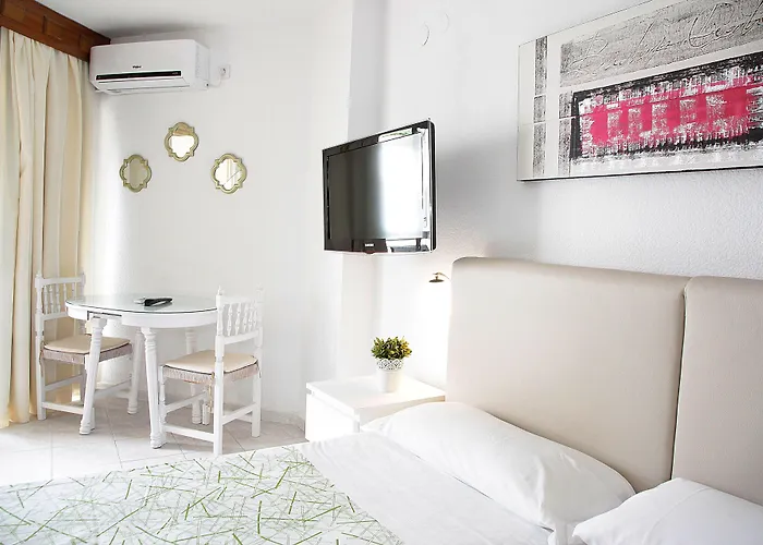 Apal Chinasol Альмуньекар